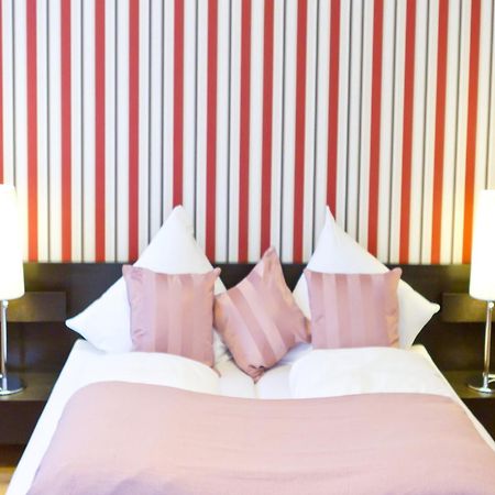Suiten Hotel Dependance Laterne Μπάντεν-Μπάντεν Εξωτερικό φωτογραφία